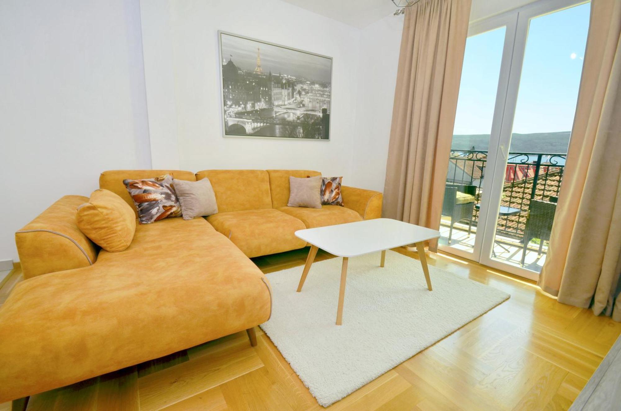 Discovery Point Apartment Tivat